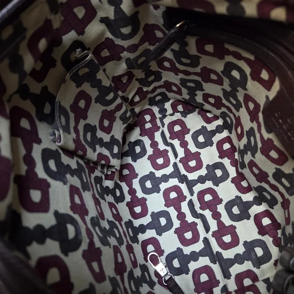 Gucci Guccissima Punch Leather Tote Burgundy Shoulder Bag 145994 - Picture 14 of 17